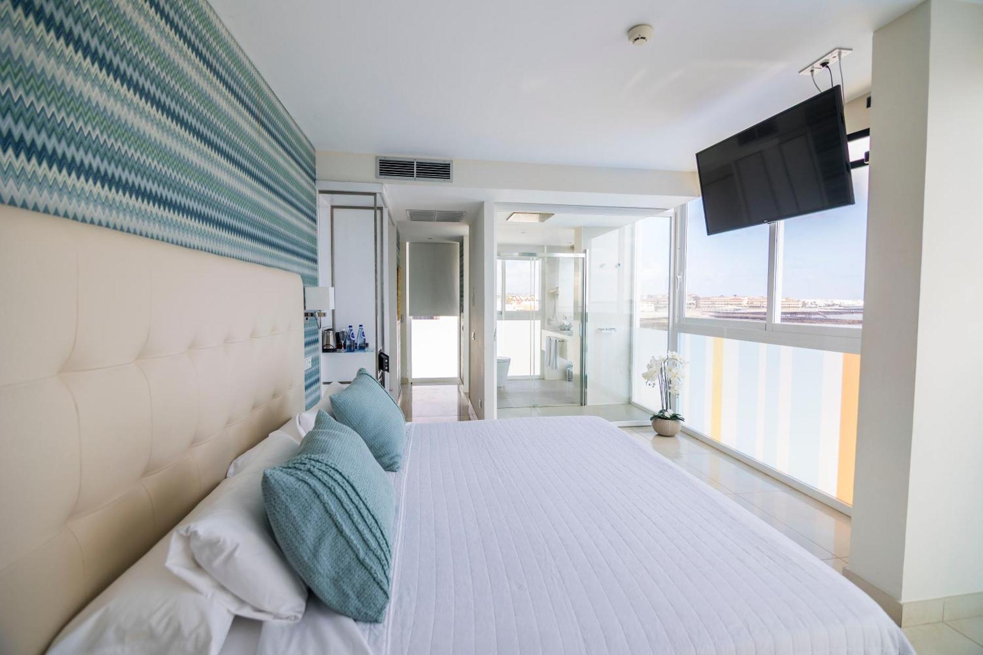 Hotel Boutique Tao Caleta Mar 3*